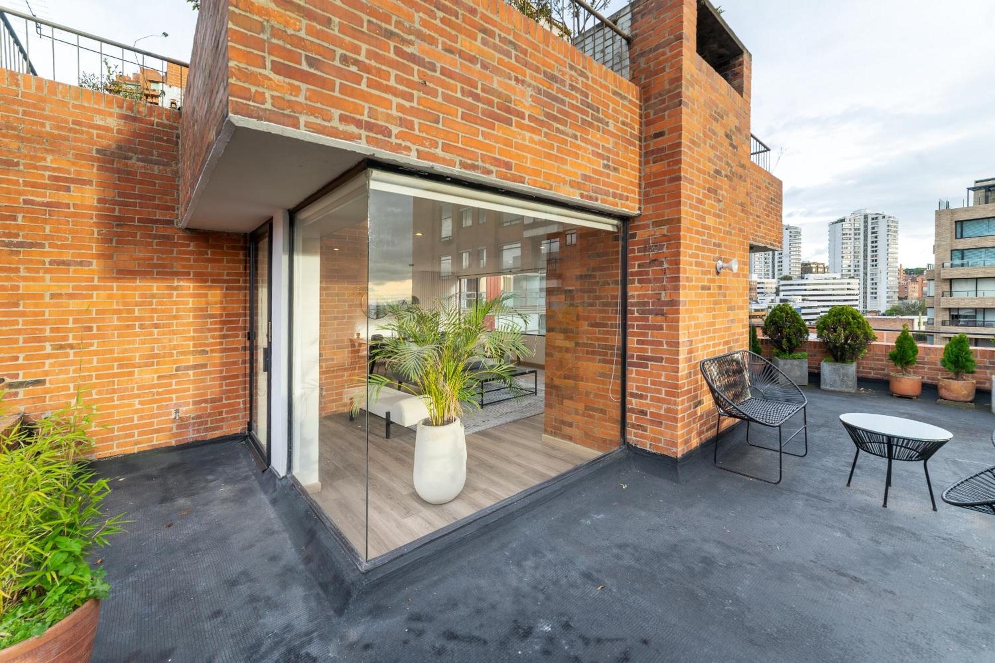 Penthouse Chicala Colombian Experience In Parque Virrey Apartment *