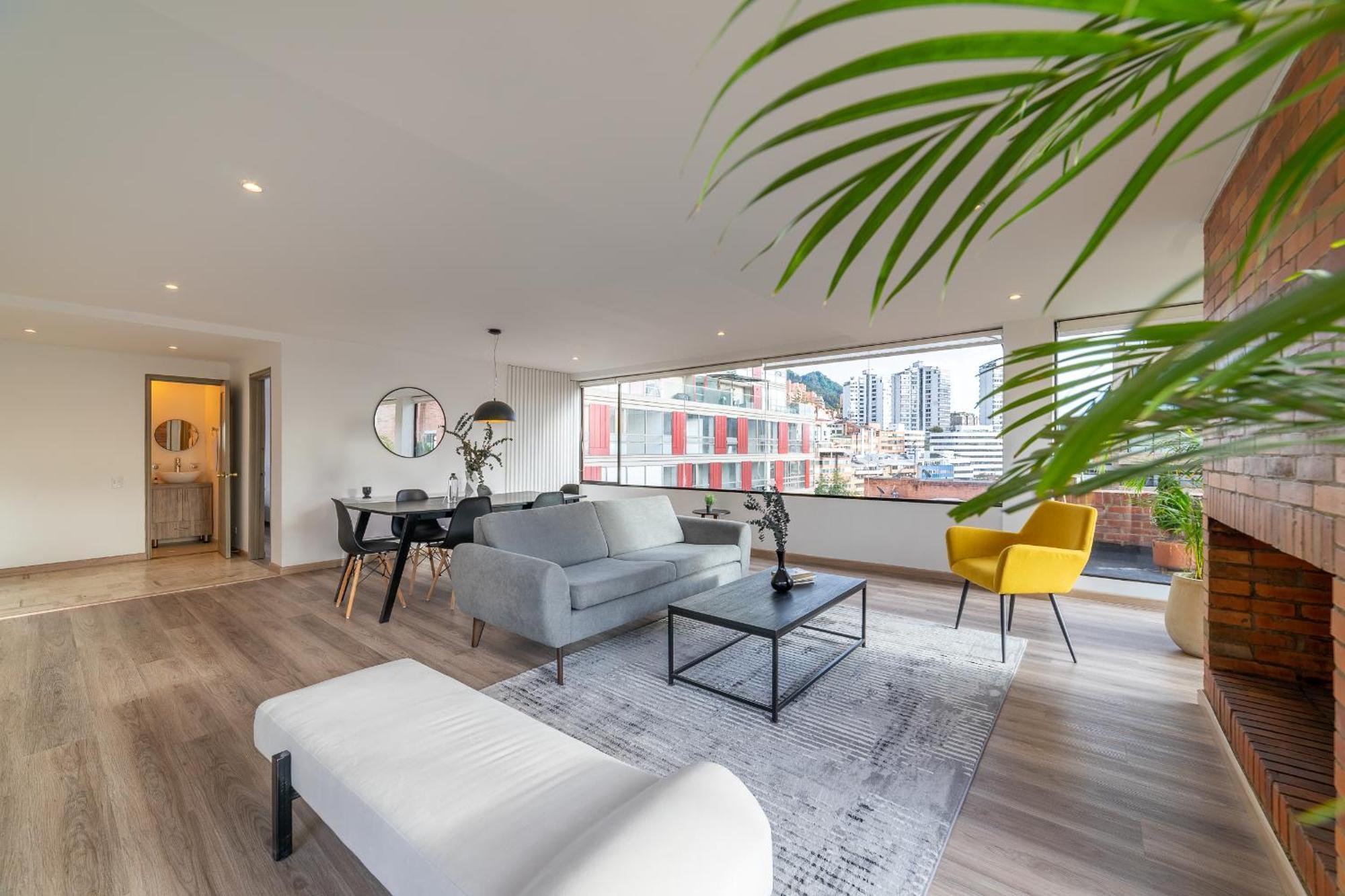 Apartment Penthouse Chicala Colombian Experience In Parque Virrey Bogota